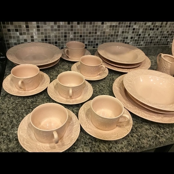 VINTAGE ENGLISH COUNTRYSIDE  DP100 BY MIKASA - Picture 9 of 13